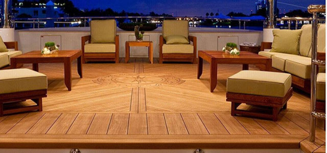 游艇甲板 Yacht deck