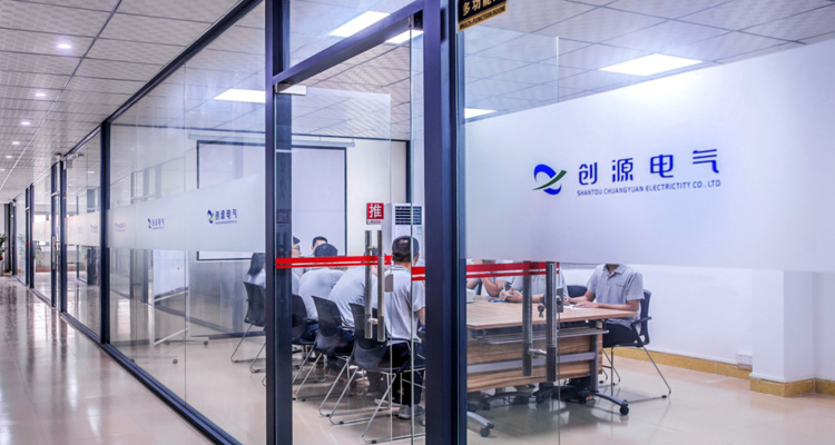 人才(cai)戰(zhan)畧(lve)