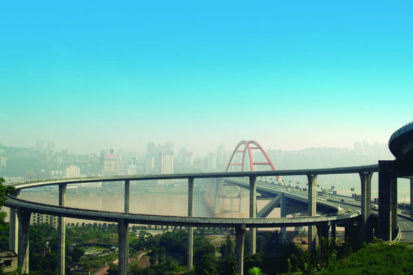 重庆菜园坝大桥南引桥