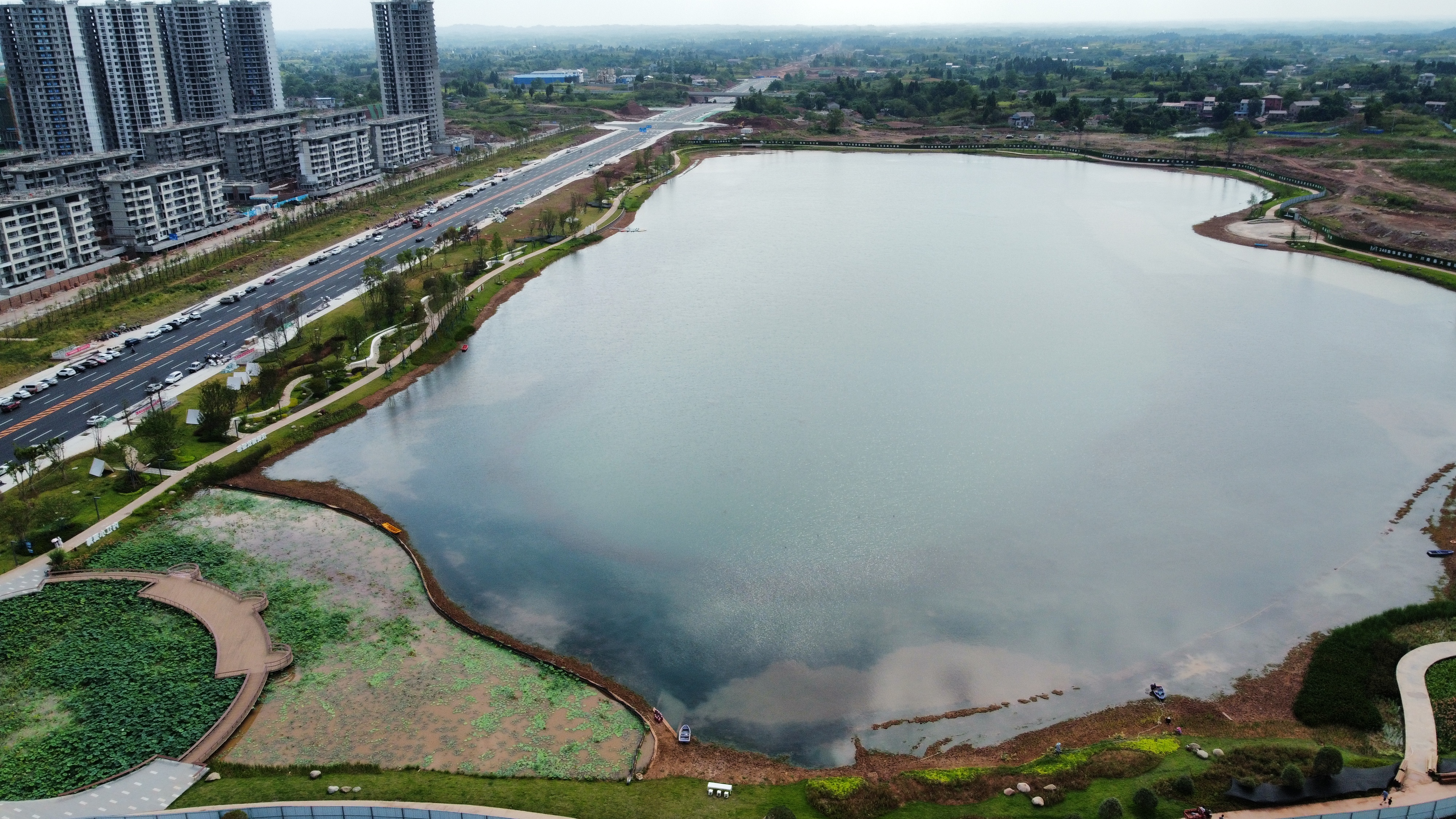 內(nèi)江漢安湖生態(tài)濕地公園