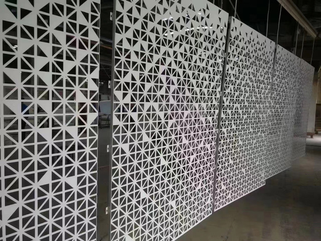 鋁單板在建筑裝飾中的應(yīng)用場景有哪些？
