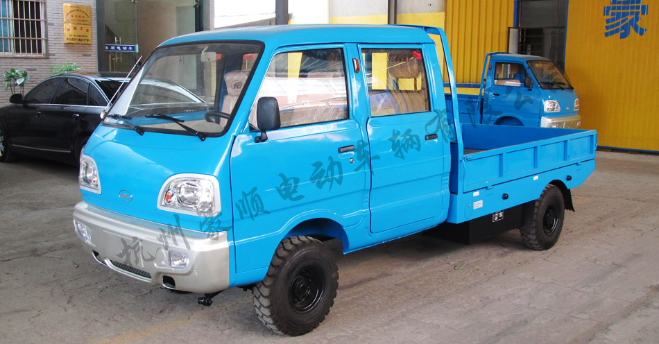 双排座驾驶室电瓶车