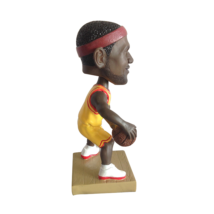 Resin crafts basketball players figurine custom funny resin crafts bobble head