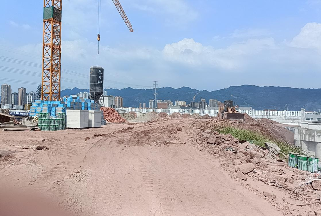俊峰香格里拉六七八組團土石方平場施工工程