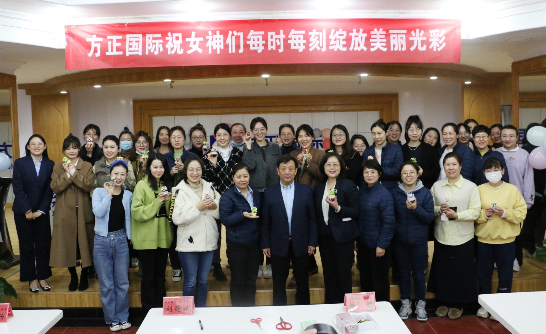 甜蜜三八節  女神綻光芒