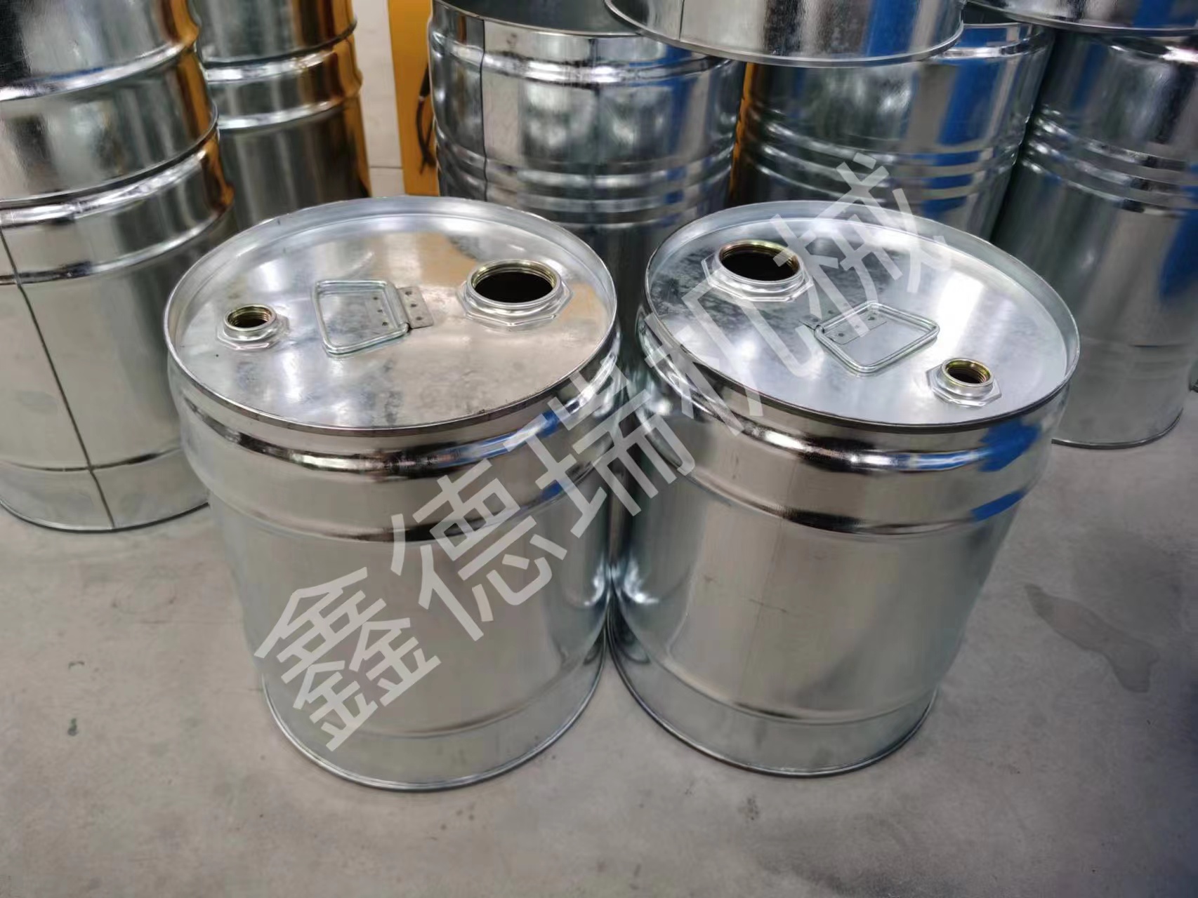 18-25升閉口鋼桶生產線/化工桶設備生產線