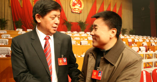 公司張立董事長當選為全省人大代表，并出席了黑龍江省第十一屆人大二次會議。 