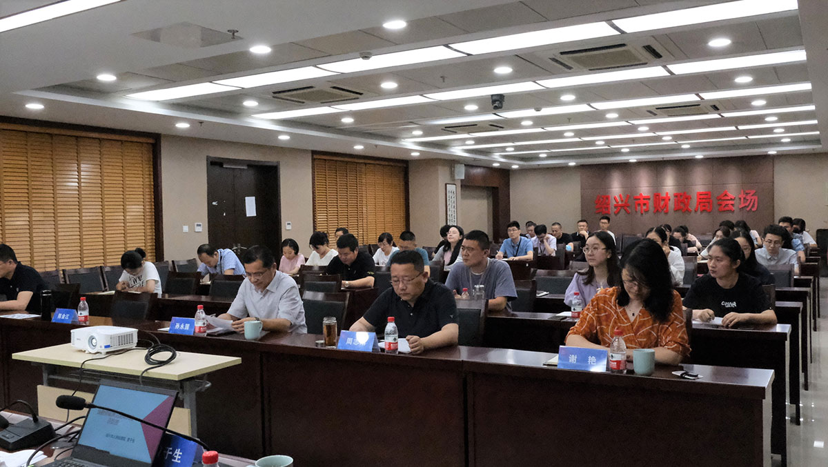 勤学善思创新学习载体 笃行实干打造学习型国企 勤学善思创新学习载体 笃行实干打造学习型国企