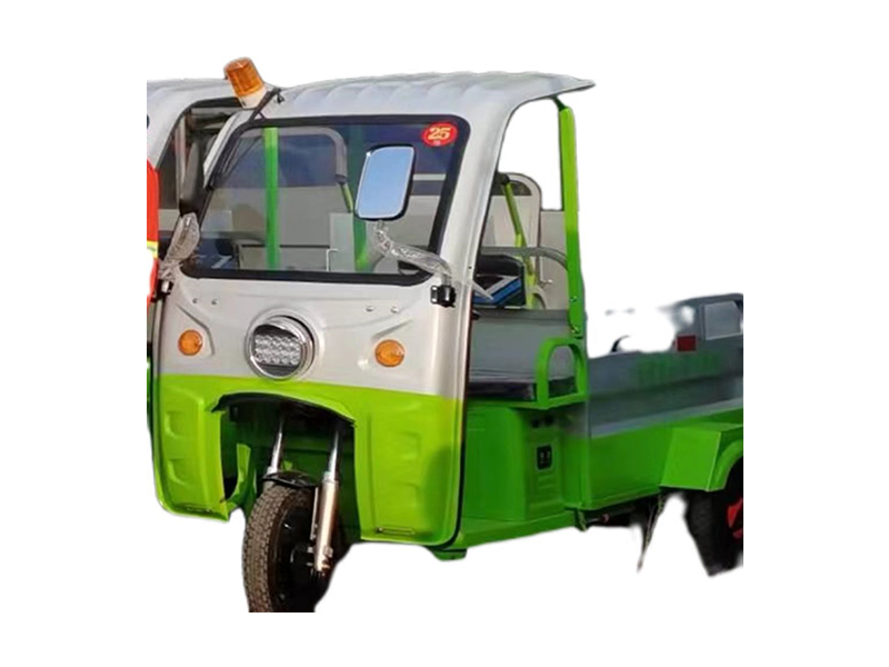 三輪駕駛沖掃車
