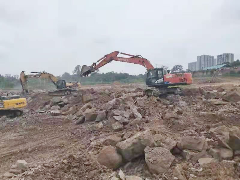 佳兆業地產重慶公司蔡家94畝項目土石方及邊坡支護工程