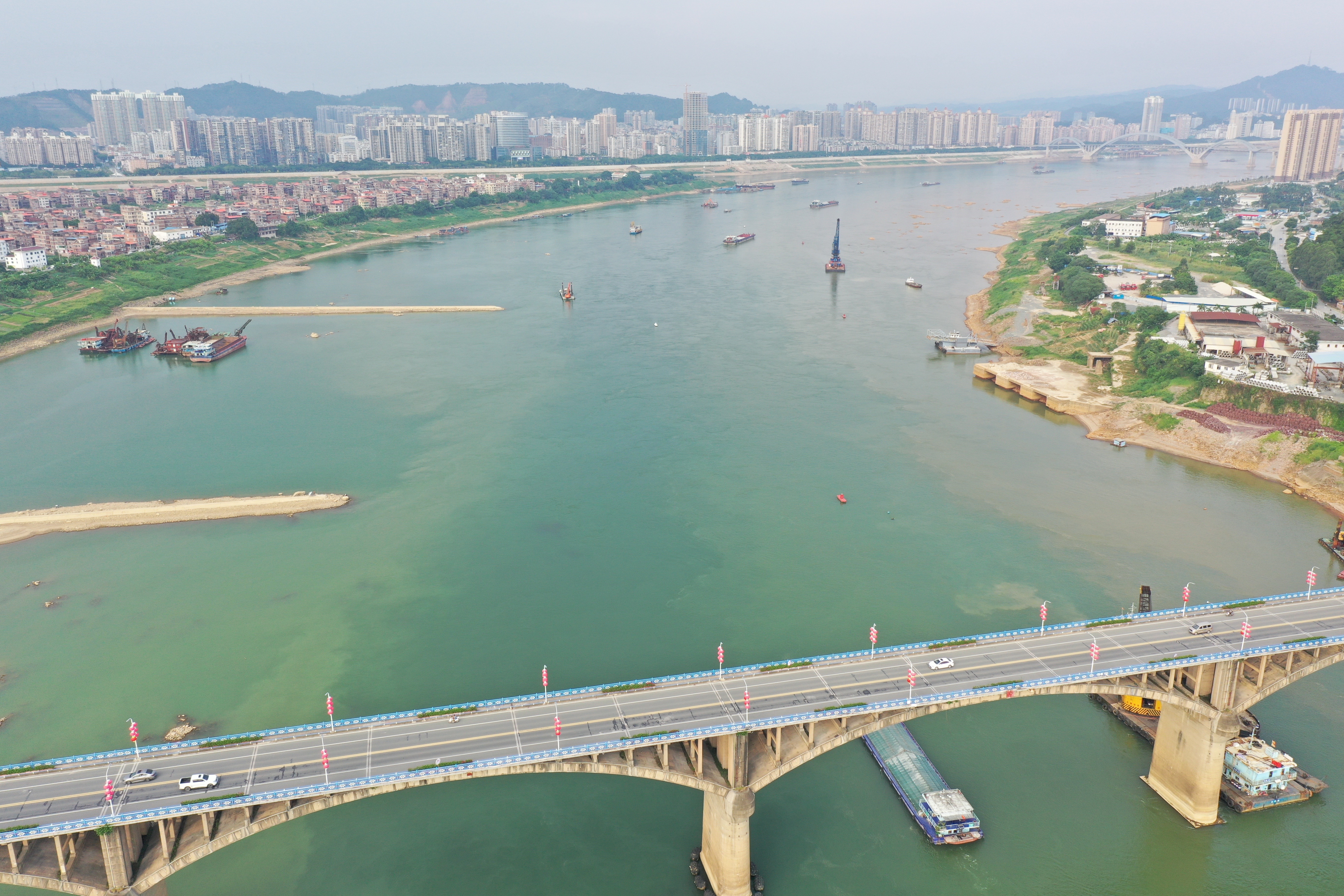 西江航运干线米乐M6至梧州 3000 吨级航道工程二期工程