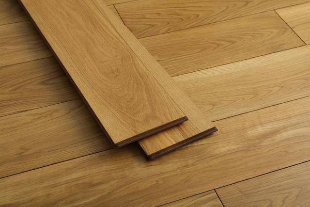 定制地板用什么木材比較好？