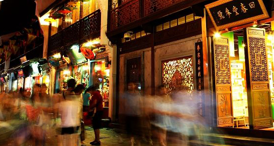 城市艺术照明