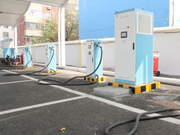 鶴壁市山城區充電站