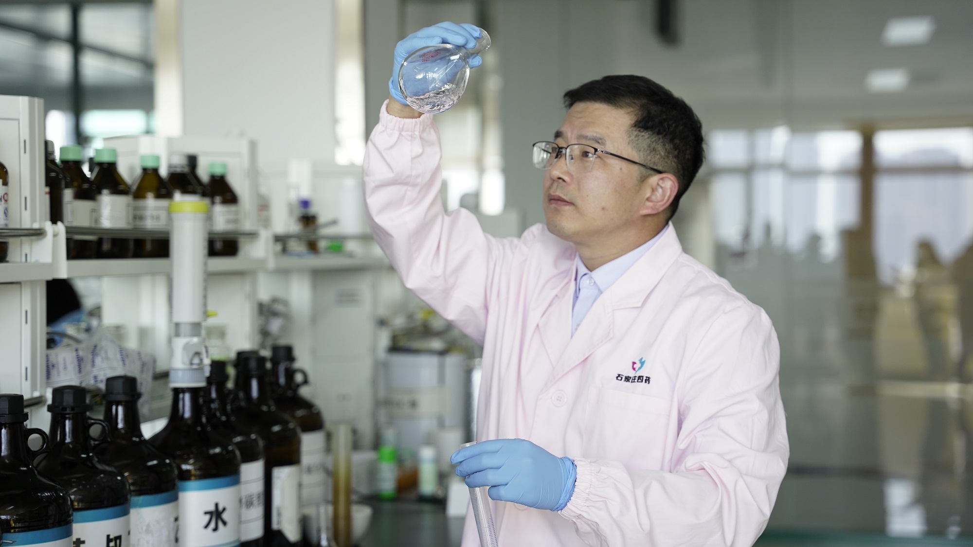 石家莊四藥集團孫立杰榮膺“省會最美職工”稱號