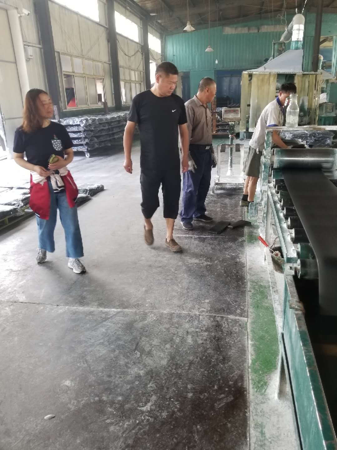 公司開展安全檢查