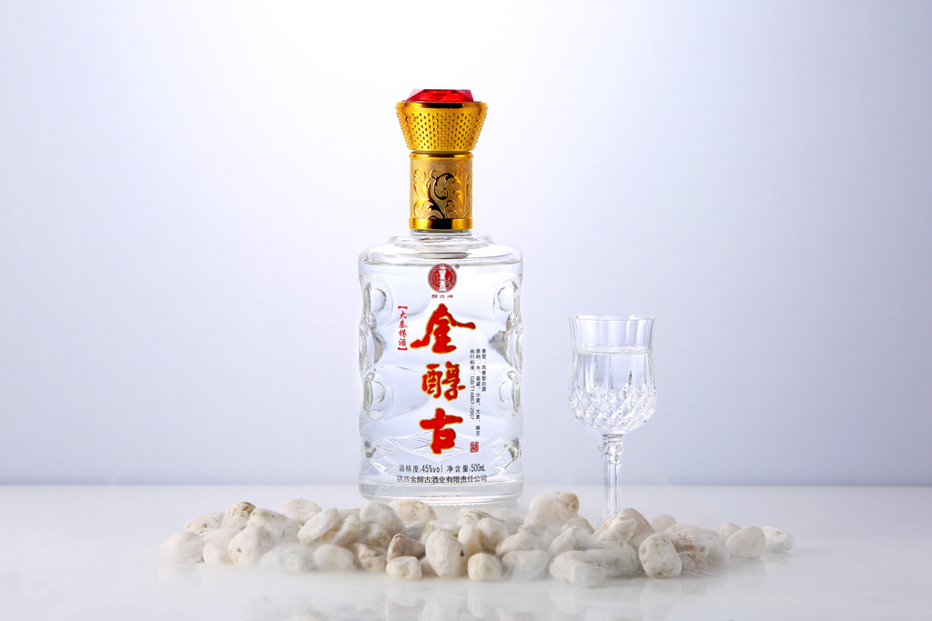 大秦樽酒
