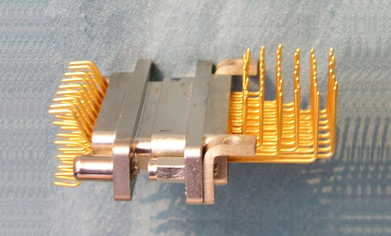 J30J系列微矩形电连接器