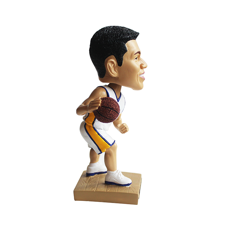 Resin home decoration Bobble head Sports series for decoration gifts souvenir