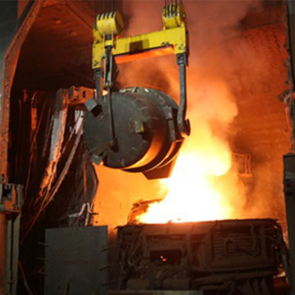 電爐系統用不定形耐火材料及預制件