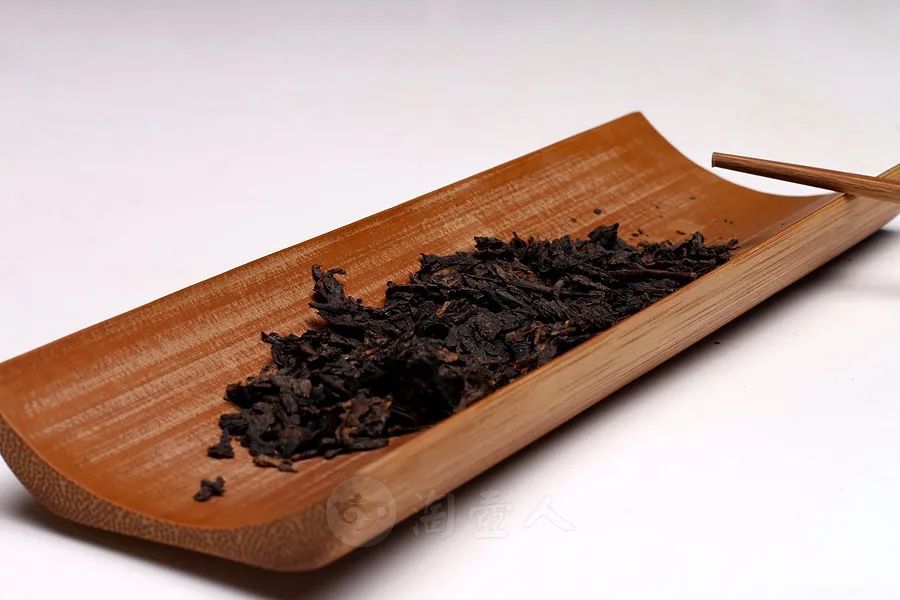 學(xué)會(huì)這幾點(diǎn)，分辨茶的好壞！