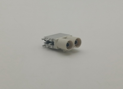 汽车连接器