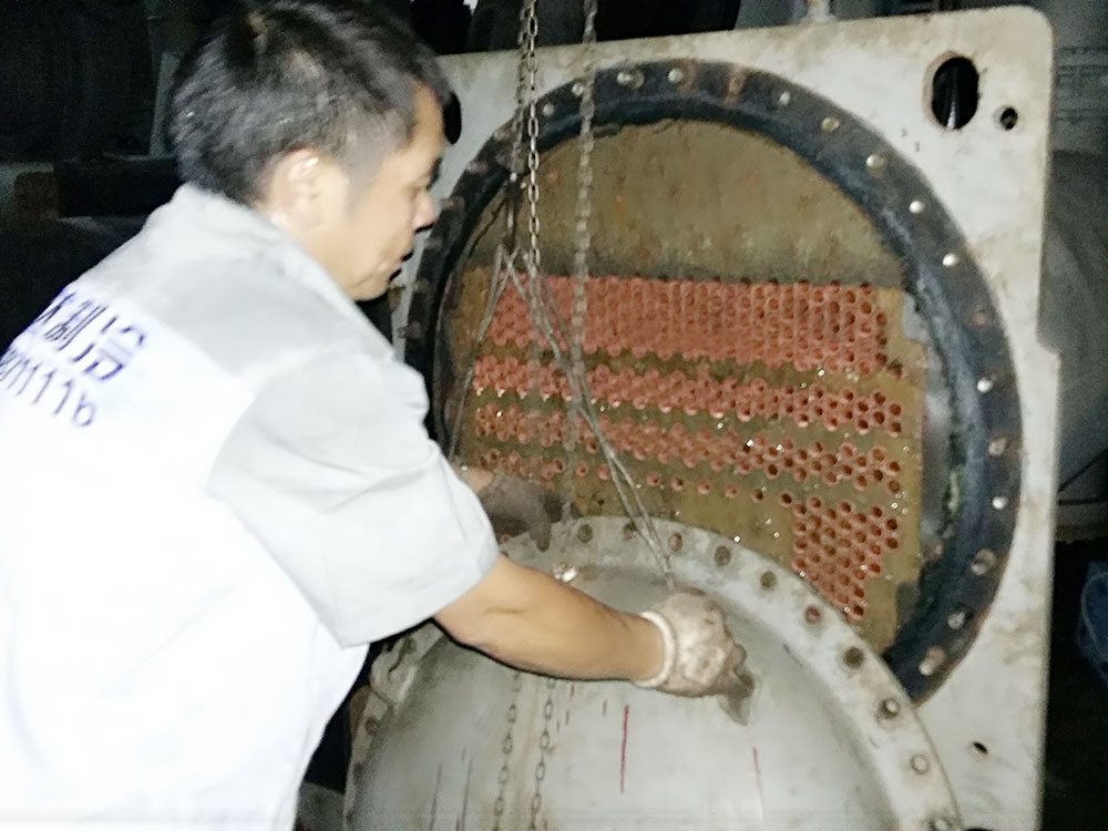 中央空調冷凝器清洗通泡