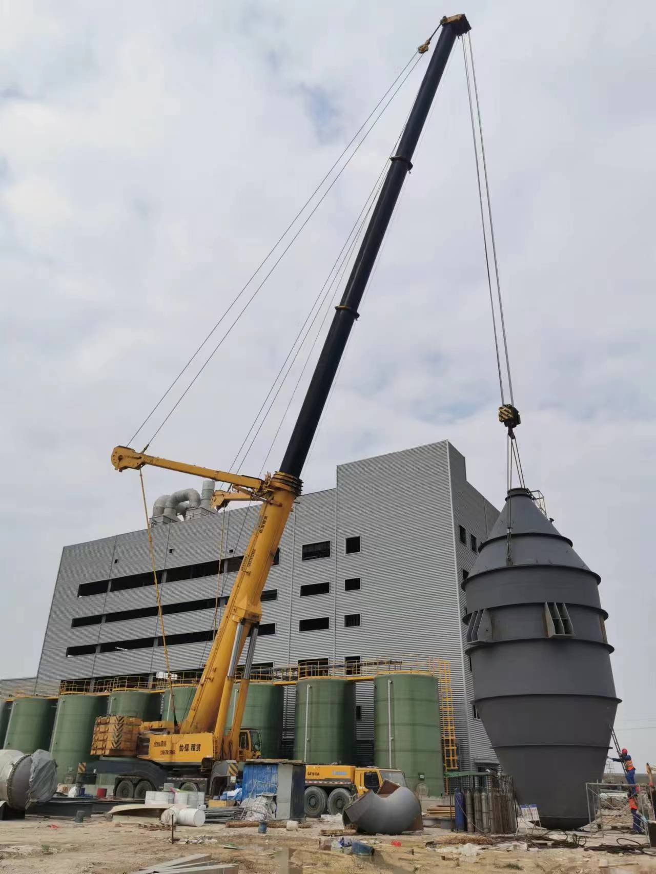钦州港中伟新能源项目