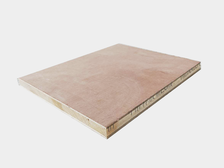 細木工板    規格：1.5cm，1.8cm，2cm