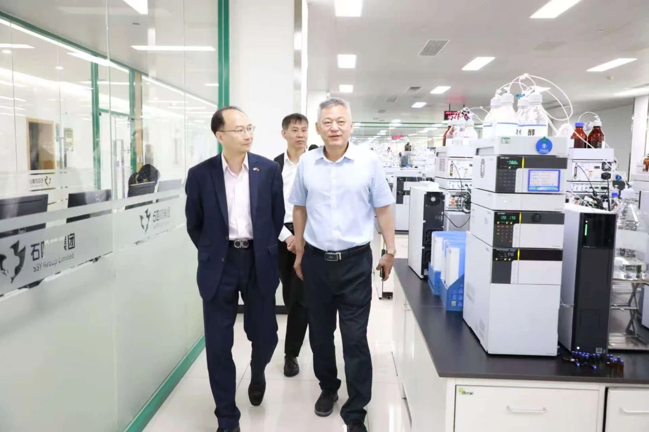 美中友好协会会长张锦平一行参访壹贰博手机平台_壹贰博（中国）