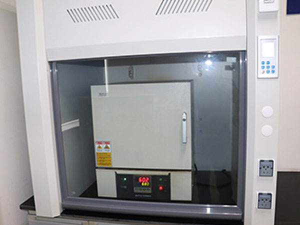 High temperature box type resistance furnace