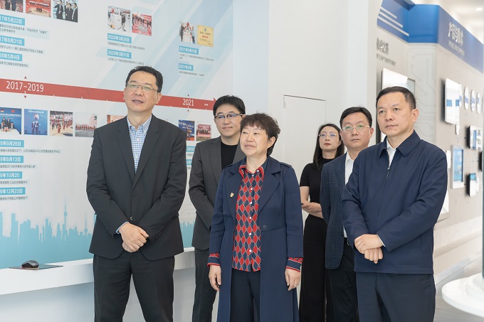 南京邮电大学校长叶美兰莅临bat365官网登录入口微电调研