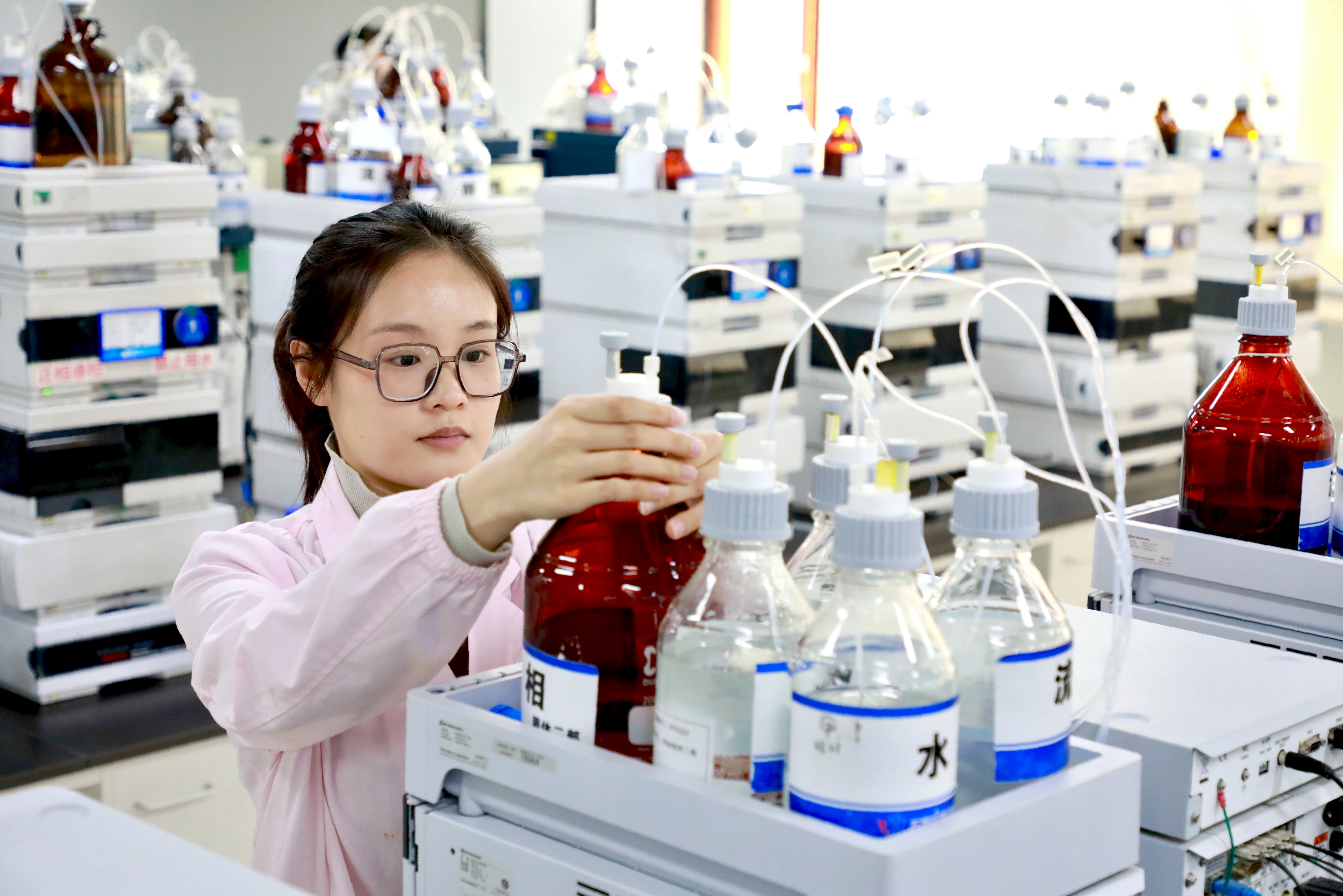 大江在线注册1000ml碳酸氢钠林格注射液增规产品获批过评
